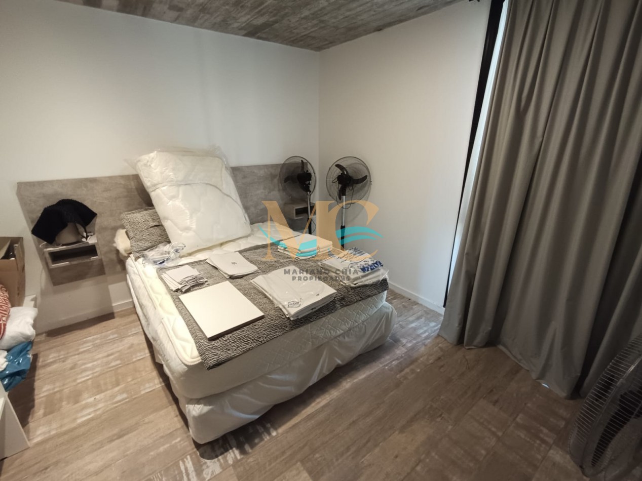 Casa con pileta en Isla del Golf