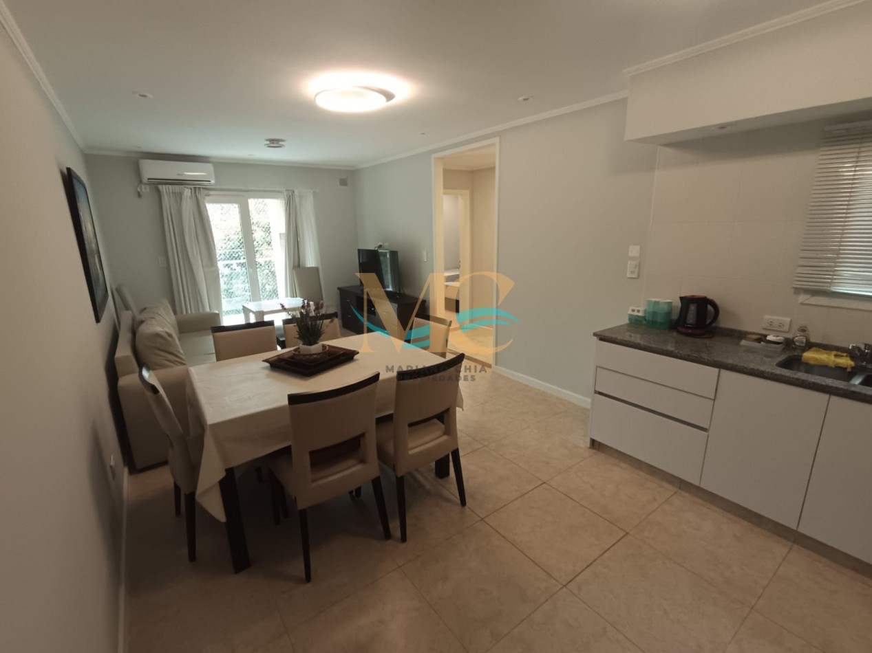 Departamento en venta con 2 cocheras cubiertas