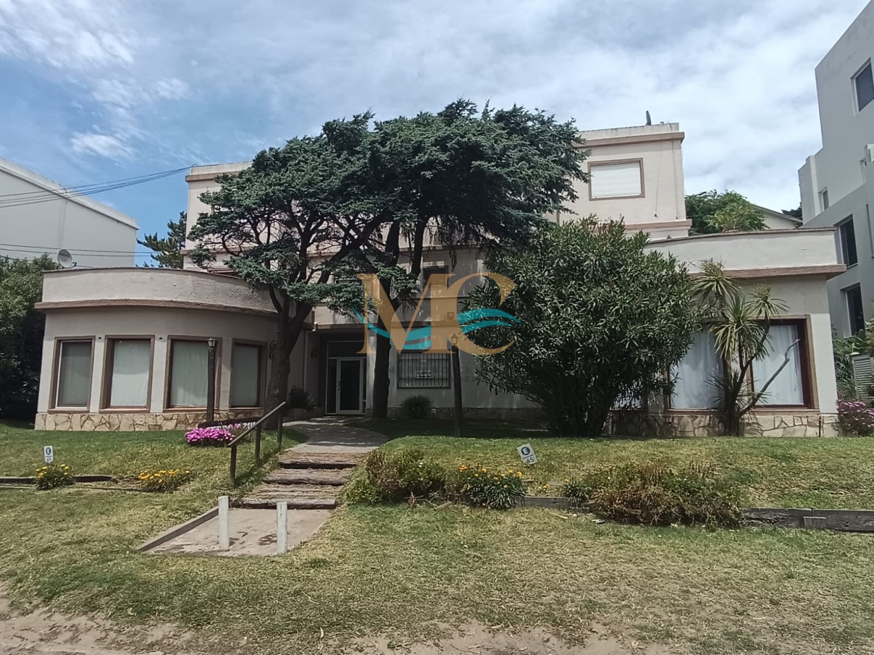 Departamento en Pinamar a 50mts del mar!!