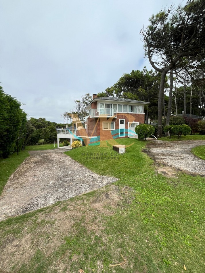Impecable Casa a la venta en Pinamar Norte