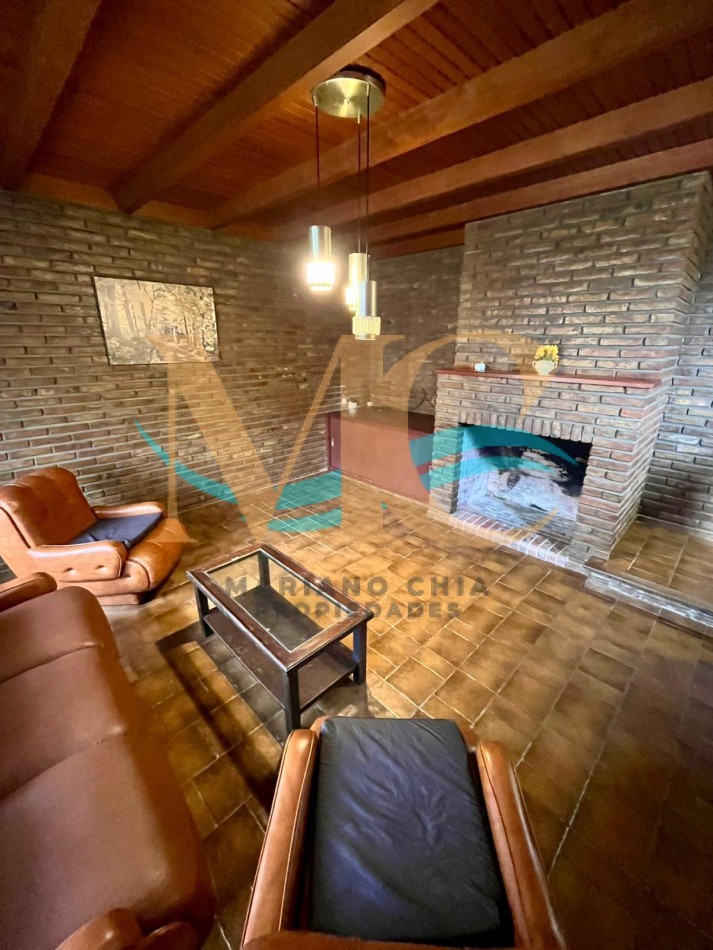 Casa en Venta en Villa Gesell