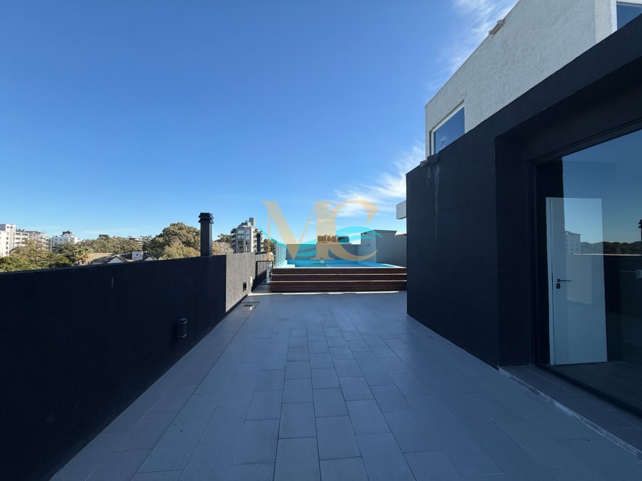 Departamento 2 ambientes con terraza en Pinamar