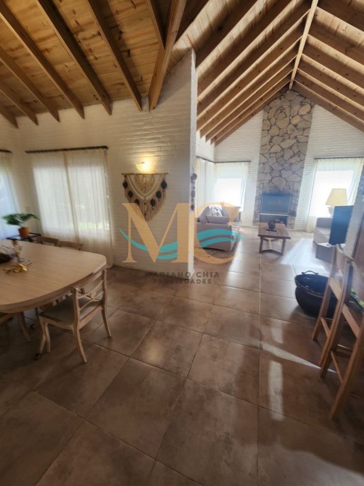 Casa 5 ambientes en Venta en Valeria del Mar