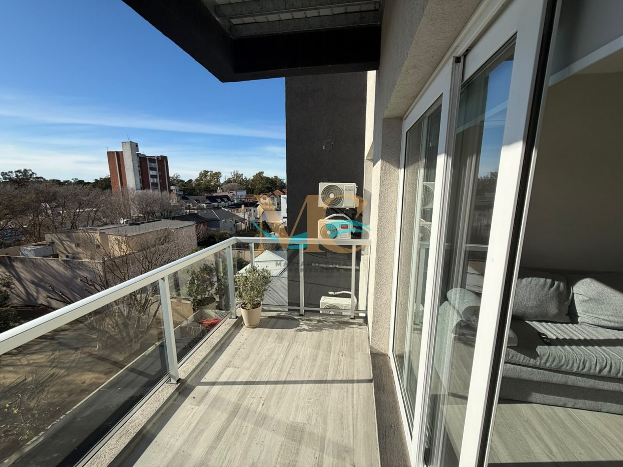 Departamento 2 ambientes con terraza en Pinamar