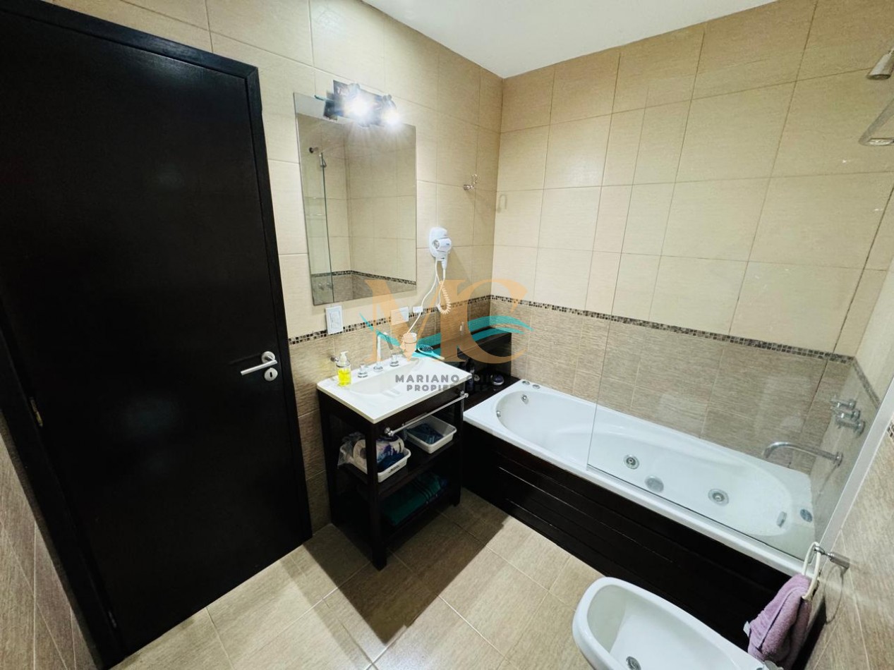 Departamento en Venta con cochera en Pinamar