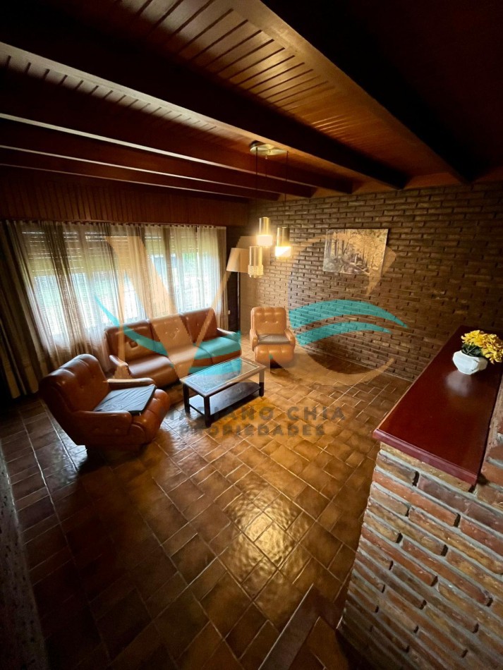 Casa en Venta en Villa Gesell