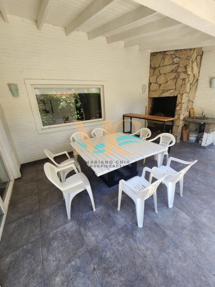 Impecable casa en Valeria del Mar