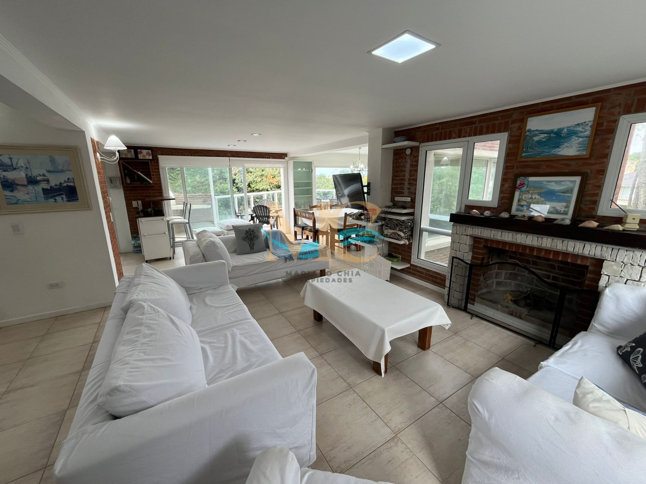 Impecable Casa a la venta en Pinamar Norte