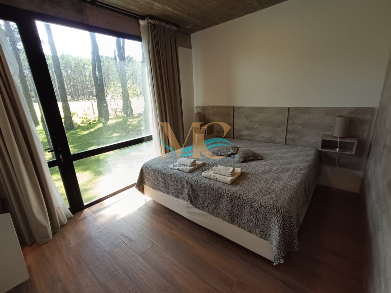 Casa con pileta en Isla del Golf